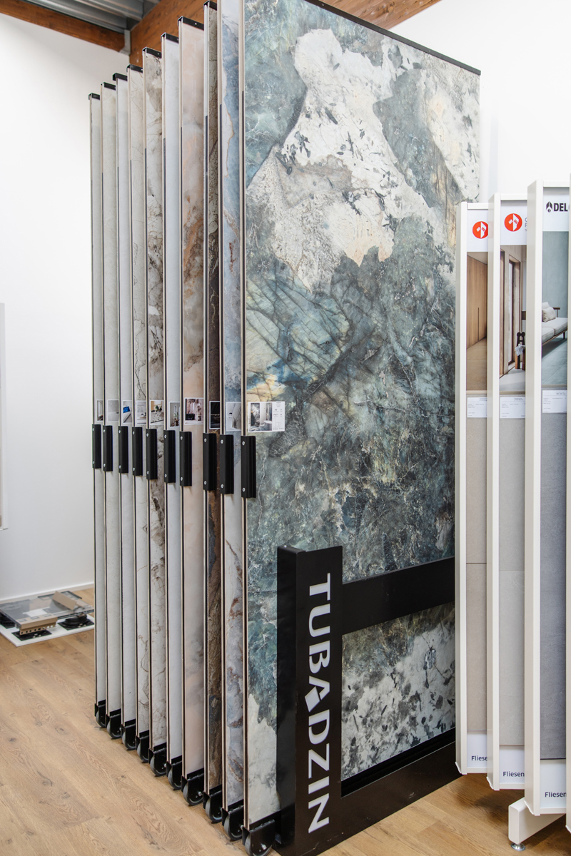 HWS Rafetseder, Handwerker St. Valentin, Reparatur, Sanierung, Umbau, Instandhaltung, Enns, Linz, Steyr, Amstetten, Haag, Kronstorf, St. Florian, Asten, Dietach, Terrassenbau, Fliesenleger, Fliesenverlegung Pflasterung Linz,