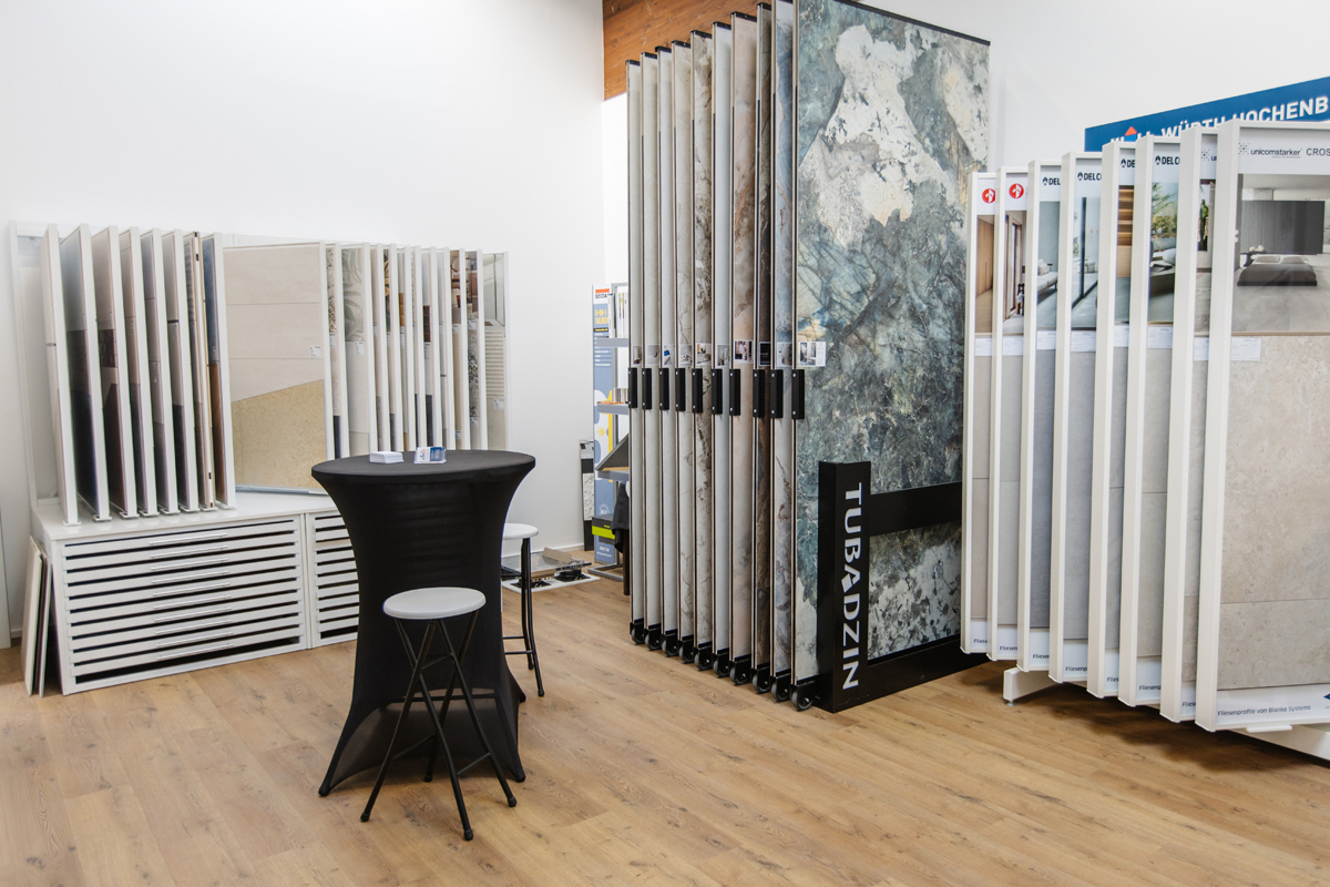 HWS Rafetseder, Handwerker St. Valentin, Reparatur, Sanierung, Umbau, Instandhaltung, Enns, Linz, Steyr, Amstetten, Haag, Kronstorf, St. Florian, Asten, Dietach, Terrassenbau, Fliesenleger, Fliesenverlegung Pflasterung Linz,